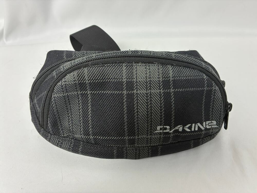 NWOT Dakine Hip Pack Black Gray Plaid Waist Bag Fanny Pack Hiking Outdoor